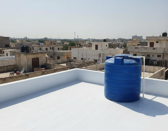 Traditional vs Modern Heat Proofing Methods in Karachi: Which One Saves More Money?